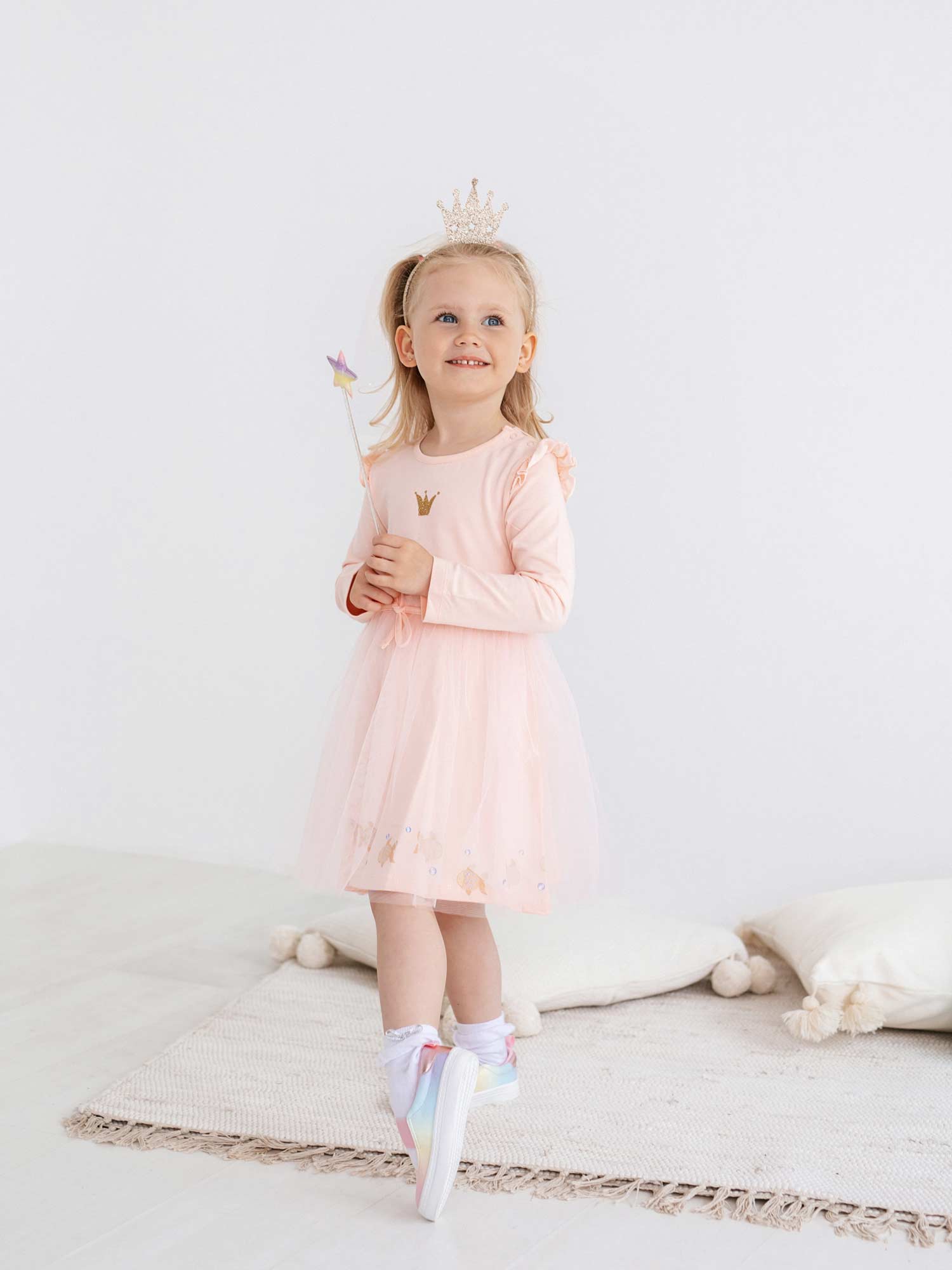 Perfect for all day wear or travelling, the Baby Dress Gold Fish 313 is sure to make your mini fashionista look her best all day!