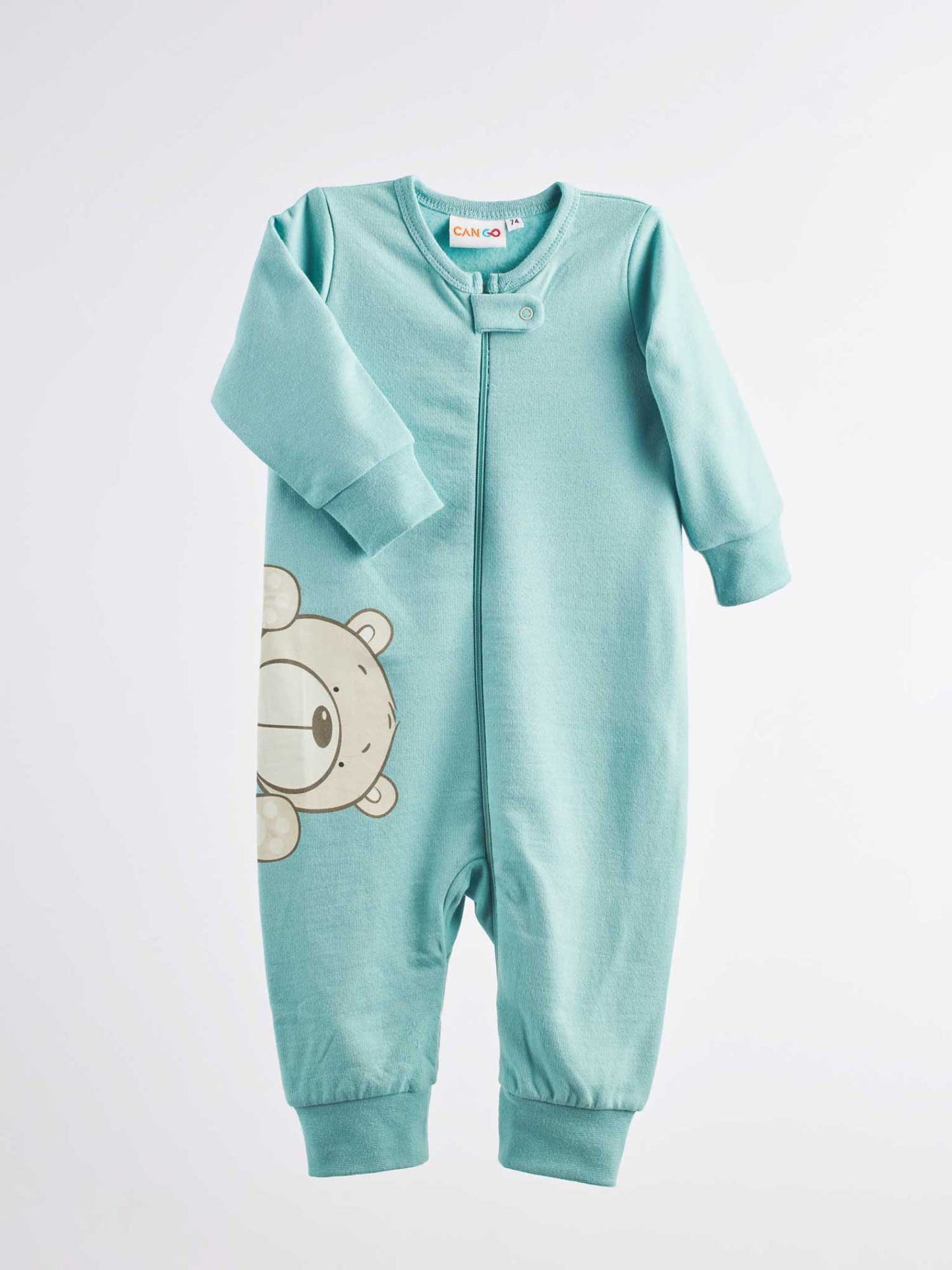 Made from especially soft cotton material, Infant Overall Bear & Bunny 378 one-piece overalls are thicker and warmer than sleeping overalls, therefore are suitable for outerwear.