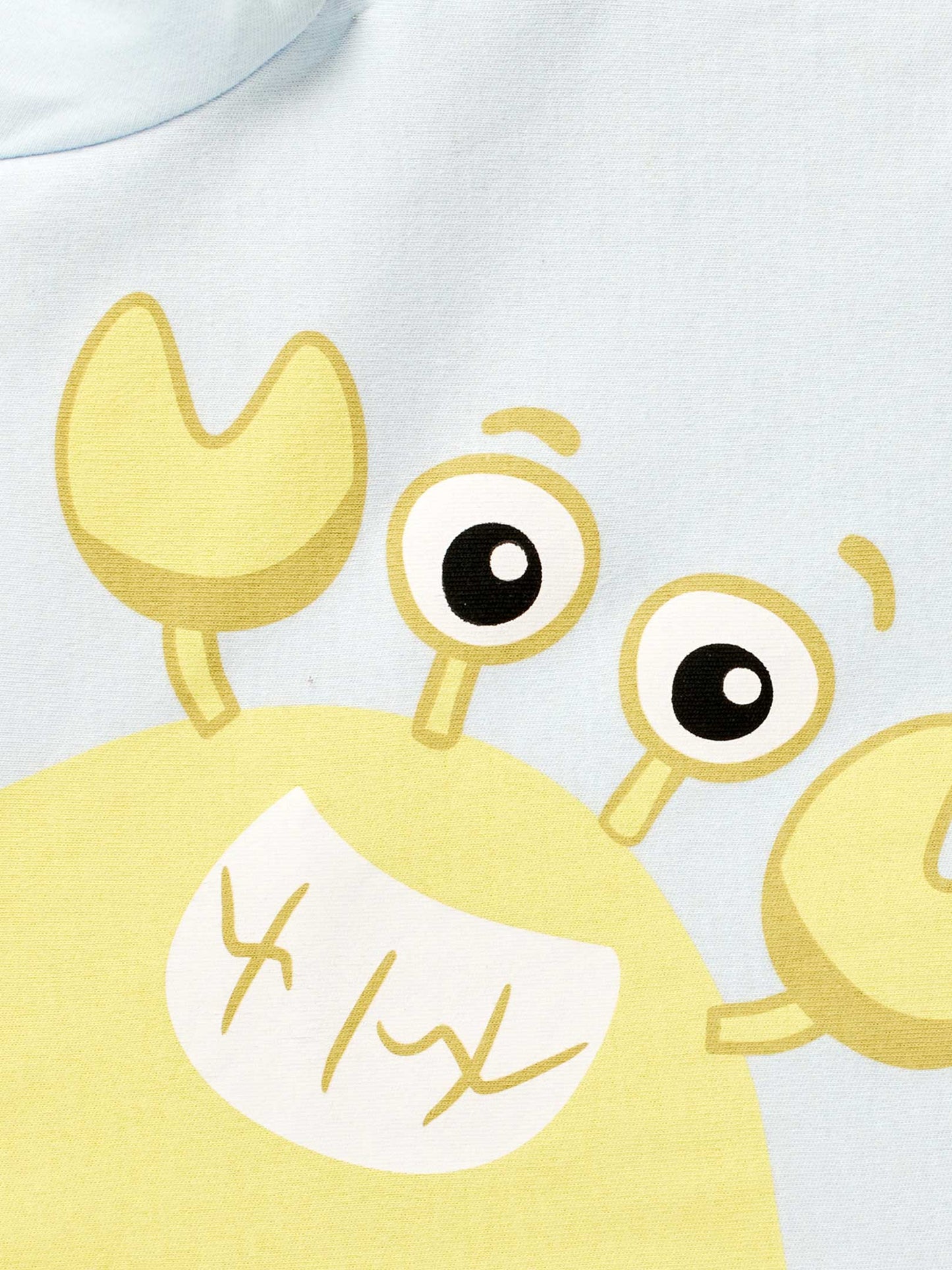 Infant bodysuit with crab that you and your baby will love! 