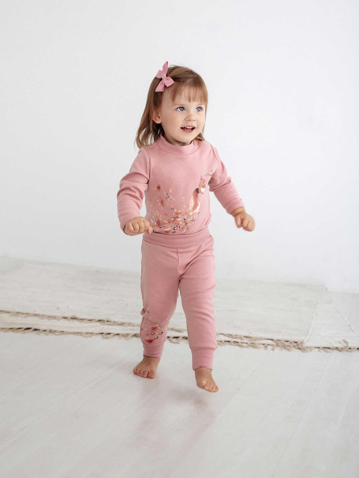 Even the cutest looks cuter in the cute infant pants with squirrel print